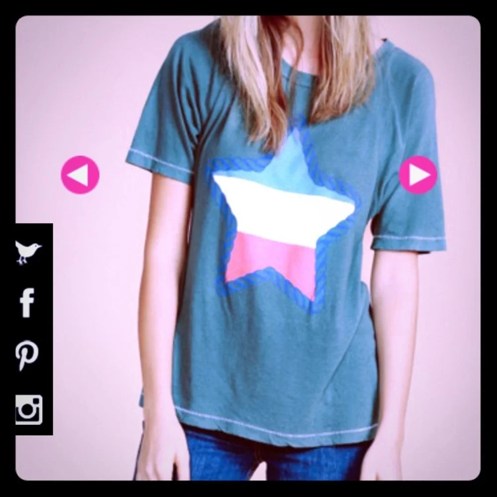 NWT WILDFOX STAR TEE